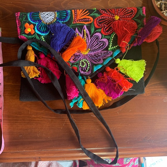 Mexican, new hand embroidered envelope clutch bag, handmade in Mexico - Picture 4 of 5